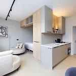 Apartament Stayin - *