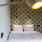 Διαμέρισμα Stayin - *